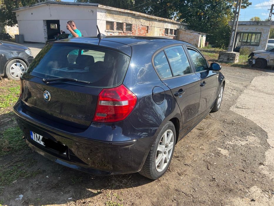 BMW SERIA 1 benzina 116i