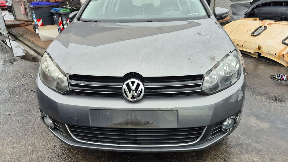 Dezmembrez vw golf 6