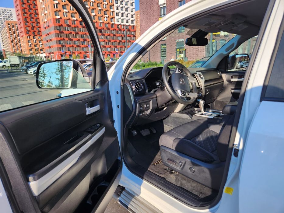 Продаётся Toyota Tundra 2019г.в