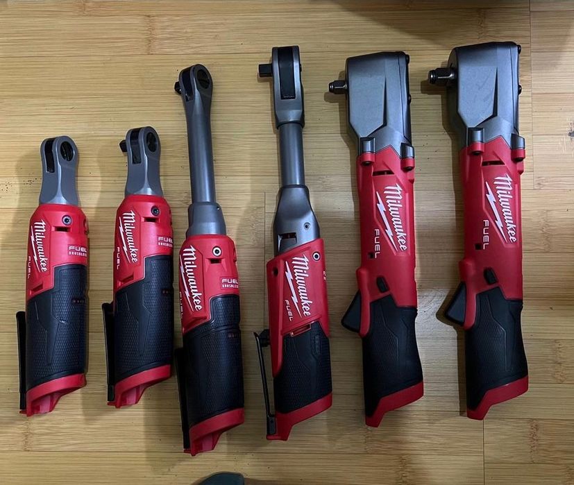 Clichet milwaukee m12 model LR inclus acc de 3 ah