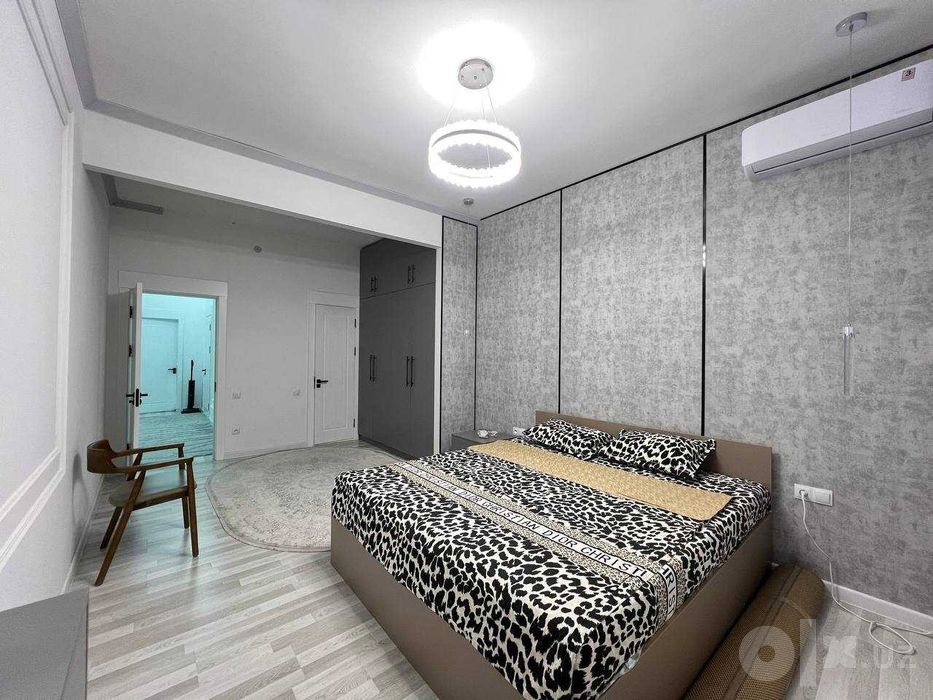 Golden House Паркентский Авиатор 4-комнатная 111 м²