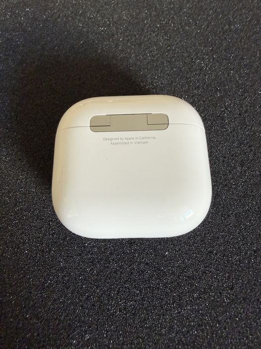 Airpods 4 ANC с шумодавом КЕЙС