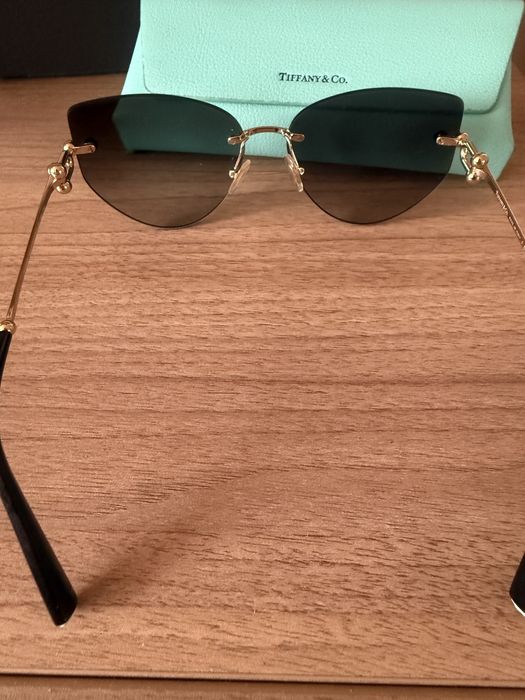 Страхотни оригинални слънчеви очила Tiffani&Co