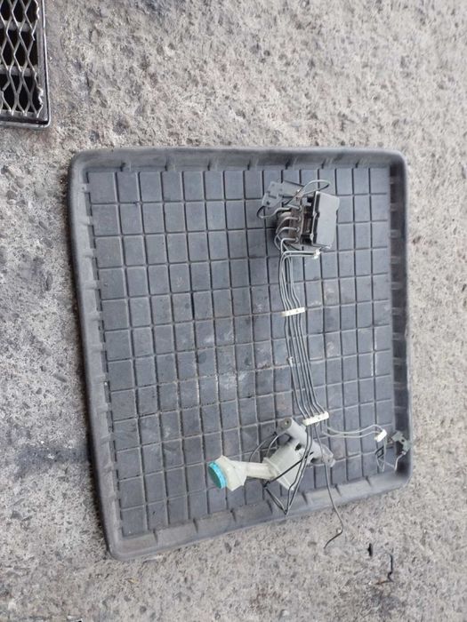 Спирачна помпа с казанче за спирачна течност за Nissan Primera P12