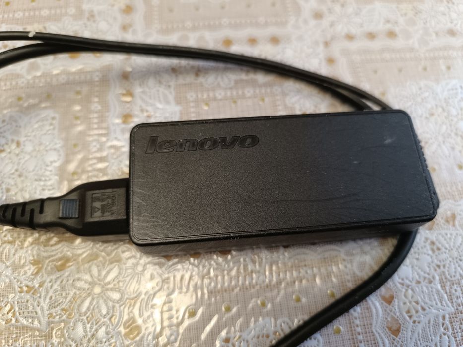 Блок питания для ноутбука Lenovo оригинал