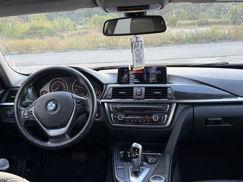 BMW 318d 2013 Luxury Line