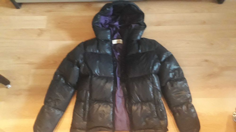 Vand geaca groasa si superba, marime S-M