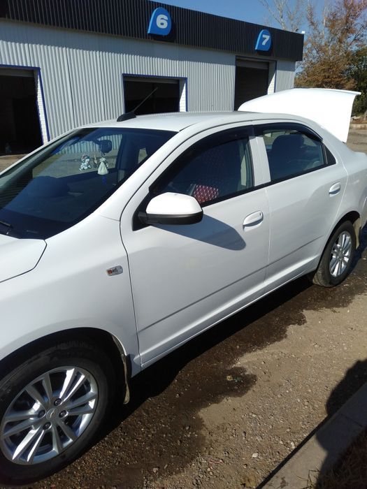 Продам машину  Chevrolet Cobalt