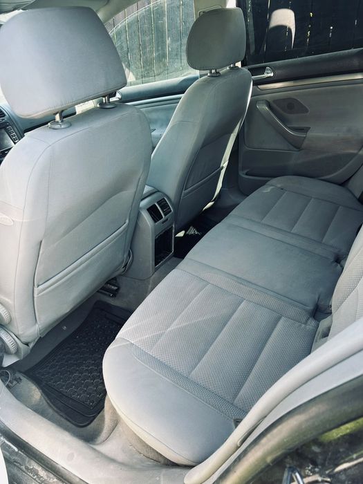 Vând sau schimb Volkswagen Golf 5 1.9 TDI 105 CP | Accept variante cu automată