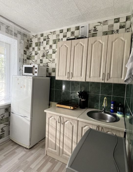 Сдам 1 комн час 2000 ,сутки 7000