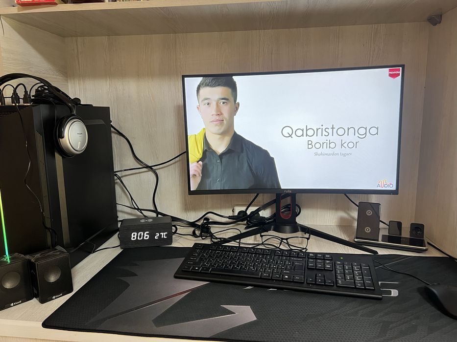 Dota 2 + Steam.  GTA 5  ochadi ishlashlari yaxshi  kamchiliklari yuq.