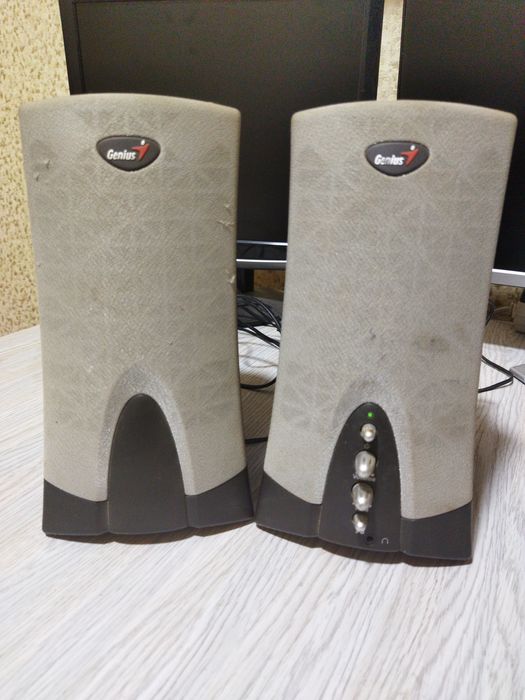 Колонки старые Genius SP-Q06S