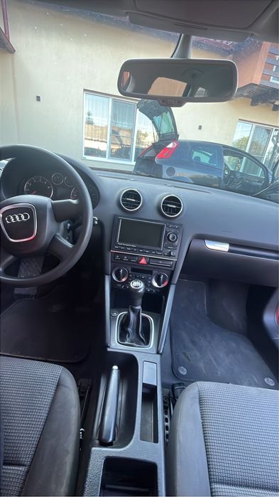 Vând Audi a3 1.6 fsi