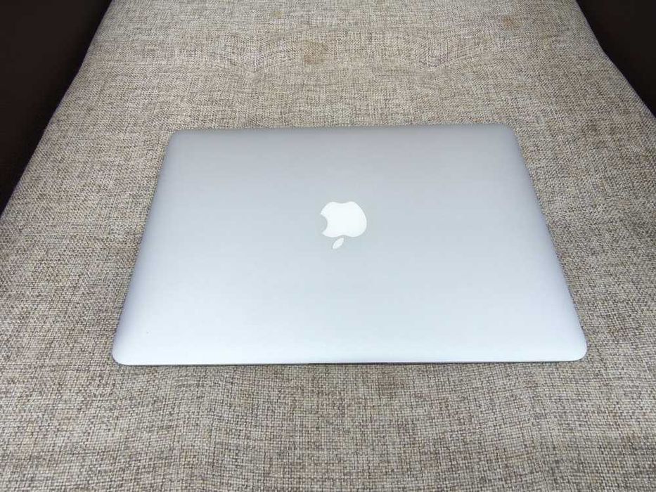 Macbook Air 13 Core i5