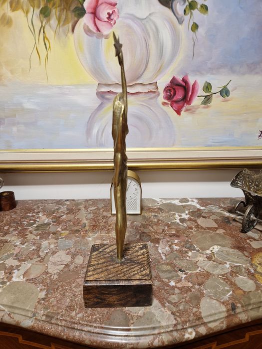 Страхотна антикварна бронзова пластика фигура статуетка скулптура