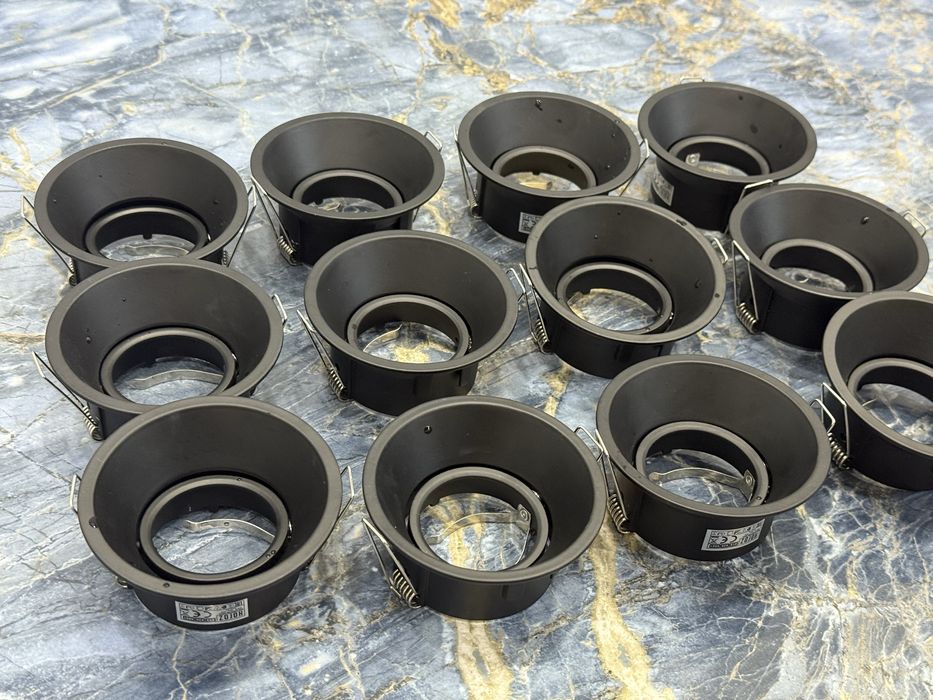 Потолочные галогенные светильники от Veral ( 12 шт )