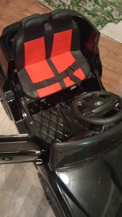 Продается детский автомобиль