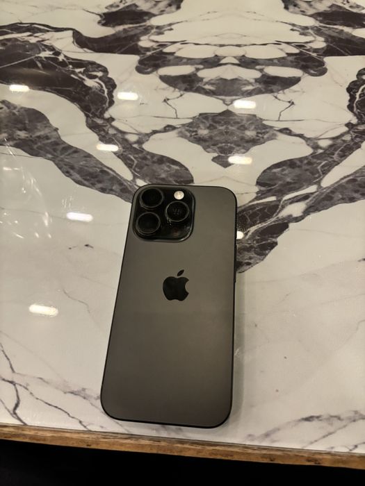 Iphone 16 pro black titanium 128GB