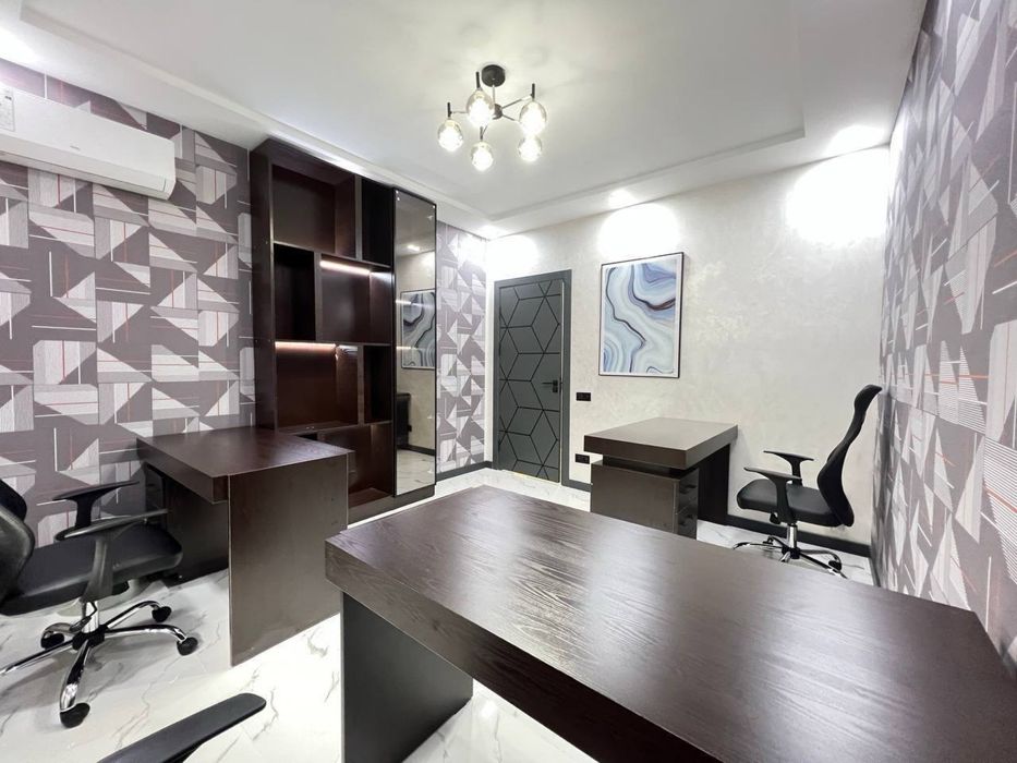 Сдается в аренду Евро офис с мебелью вдоль дороги 120м2 - Яккасарай