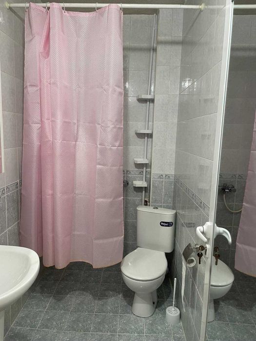 Дава се под наем Двустаен апартамент в София, Изток - 70 кв.м за 620 € - Снимка #5