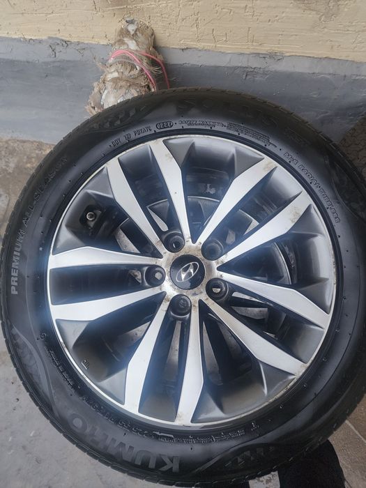 Диски с шинами R17 Грандеур HG 2011-16