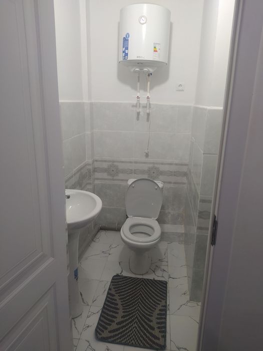 Uy sotiladi srochna 2 xona