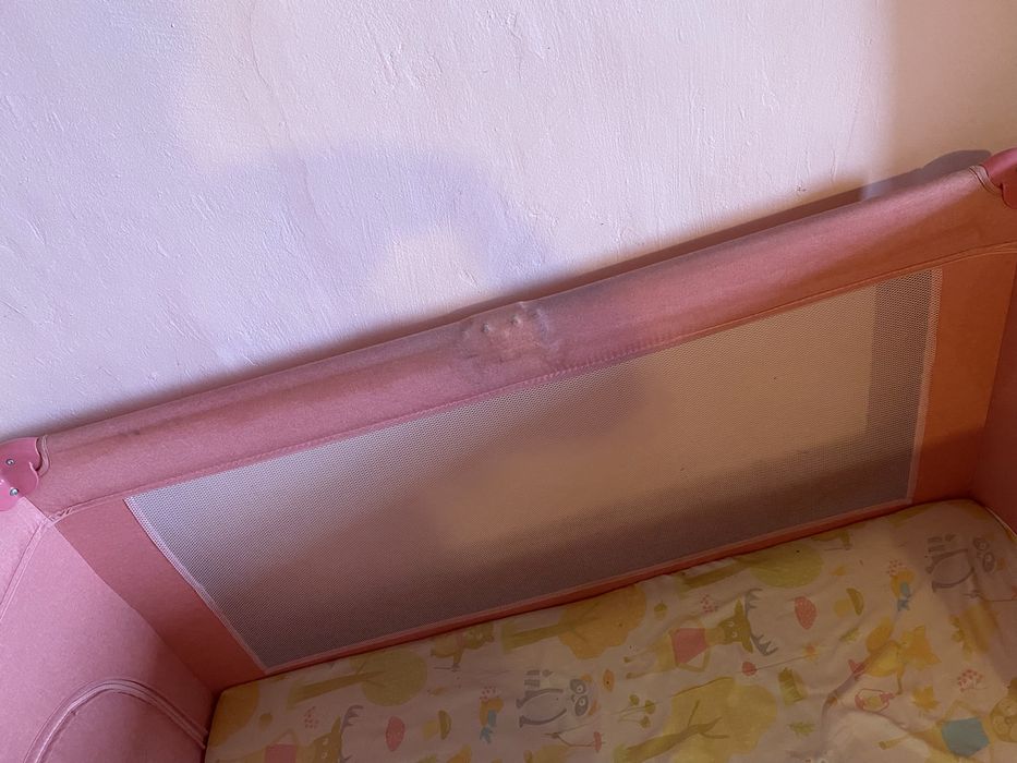 Продавам следните неща: