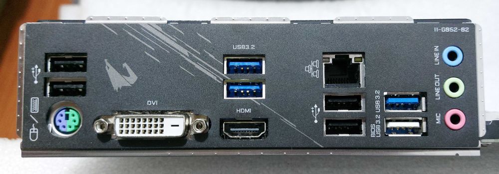 KIT Ryzen 5 5500 3.6GHz + GIGABYTE B550M AORUS ELITE + Cooler AMD