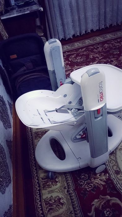 Стол для кормления ребенка