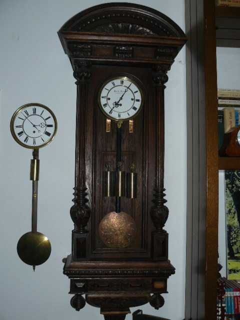 Pendule de  perete   Viena