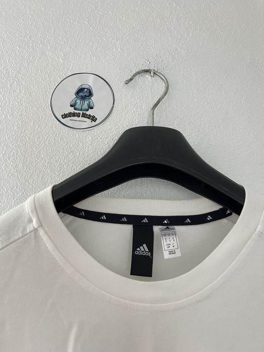 Tricou Adidas in stare buna