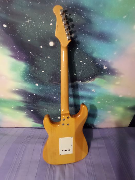 Электро гитара с комбиком