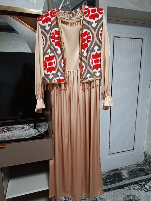 Kelinlar uchun nimchali ko’ylak