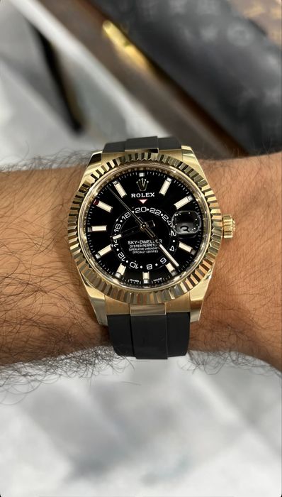 Rolex Sky-Dweller Oysterflex Gold 18k
