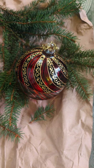 Стъклена играчка за елха