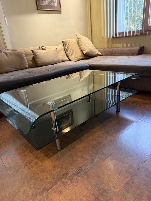 Аглов диван холна масичка и масичка за тв