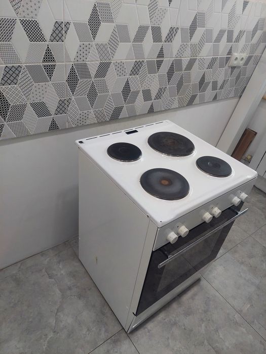 Электрическая плита Bosh