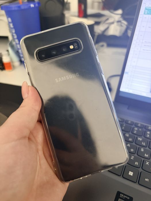 Samsung S10 продам