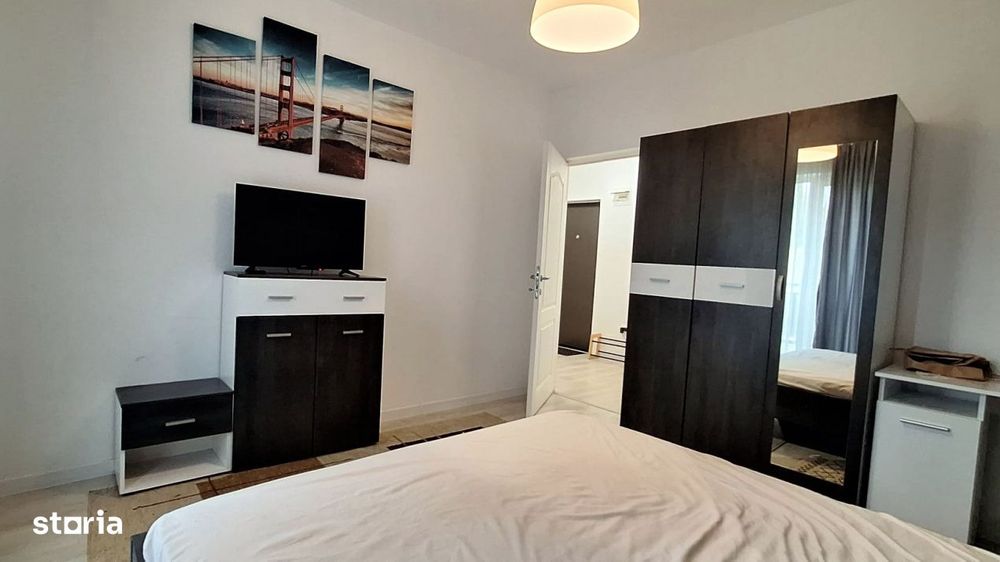 Vanzare apartament 2 camere decomandate, garaj, Zorilor-Europa