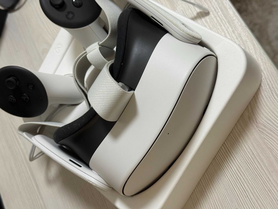 Meta Quest 3 256GB - VR Шлем