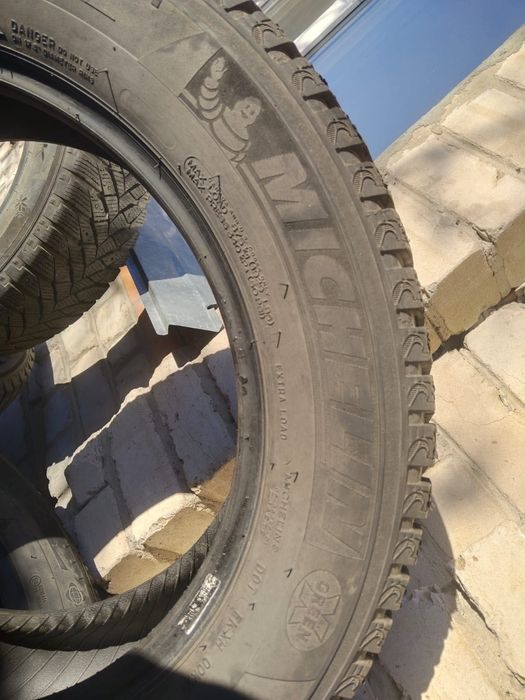 Зимняя резина  Michelin 225/50/17
