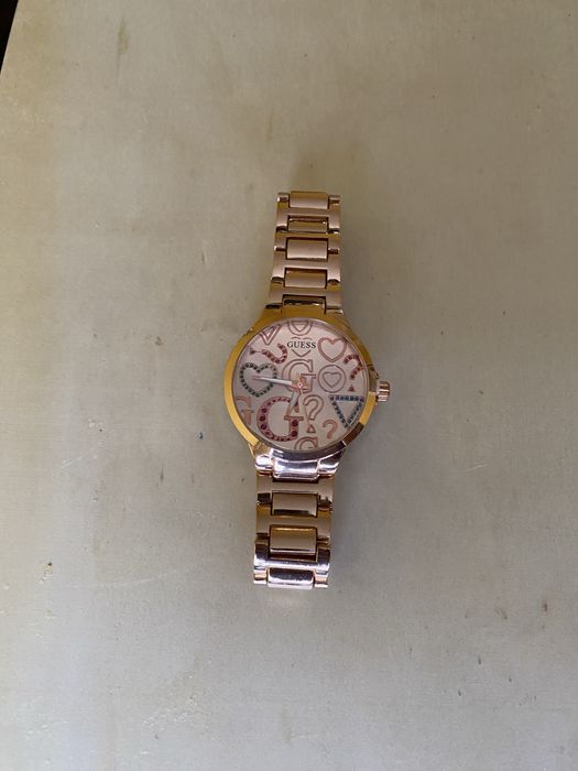 Дамски елегантен часовник