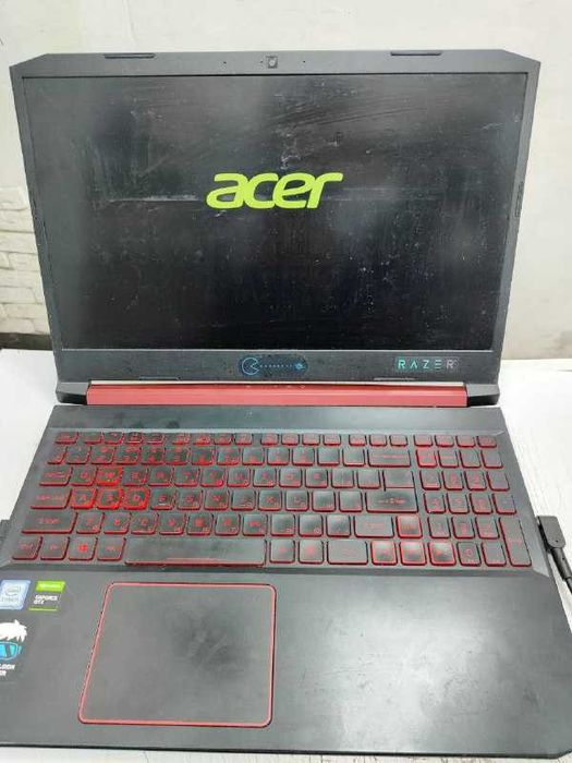 Acer nitro AN 515-54 N18C3