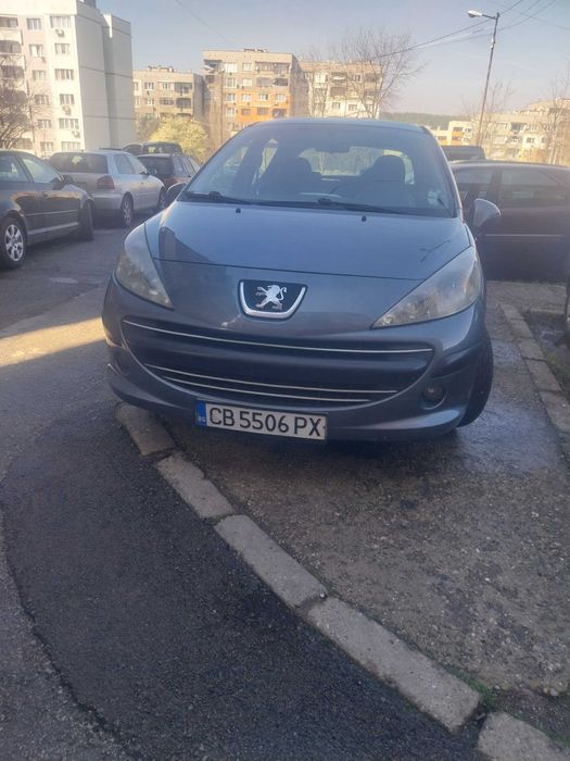 Пежо 207 бензин газ  2008г