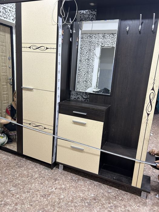 Продам прихожку в отличном состаяний