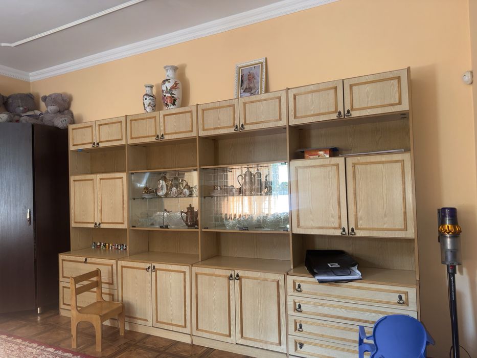 Шкаф-сервант стенка