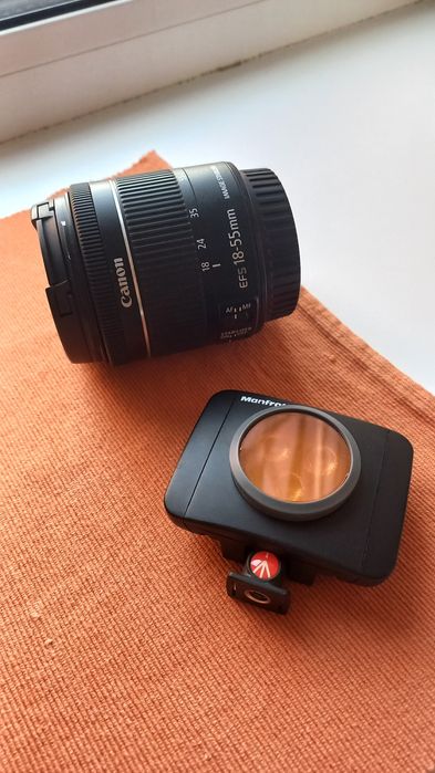 Фотоаппарат Canon 77D + дополнение