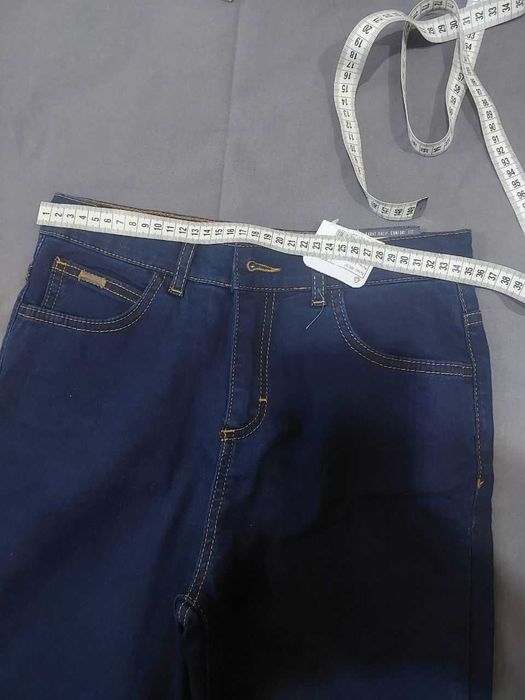 Джинсы плотные на 12 лет H&M свободого кроя новые.140-146 см