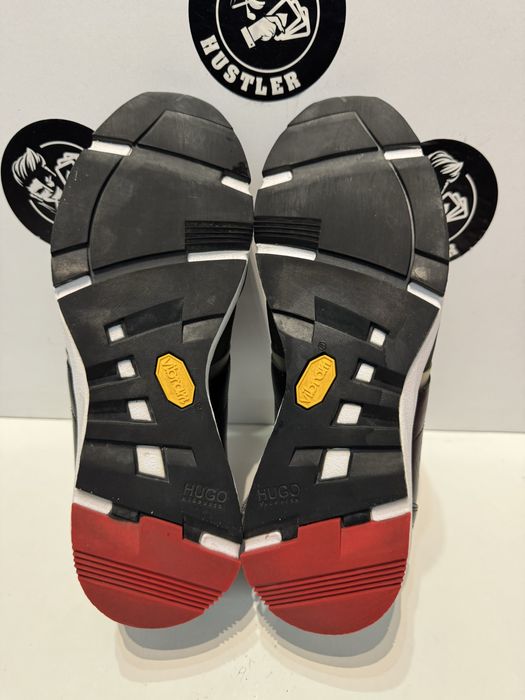 Сникърси HUGO BOSS VIBRAM .Номер 38