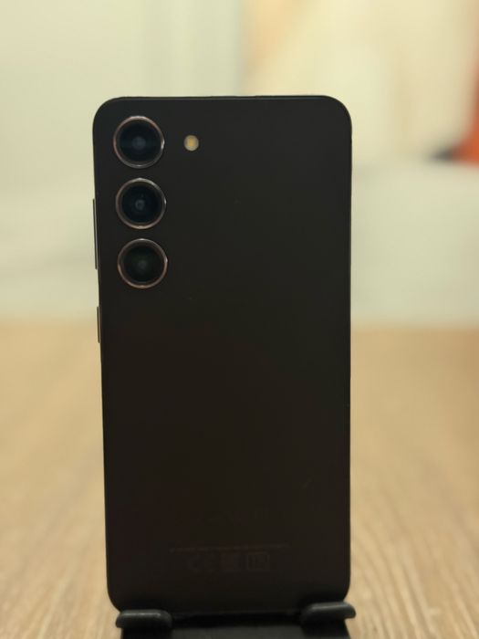 Продам samsung s23 black.